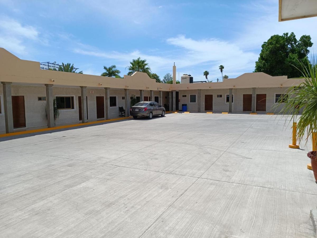 Hotel Romo Los Mochis Extérieur photo